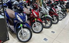 Loạt xe máy Honda 'đội giá', bất chấp áp lực từ xe điện