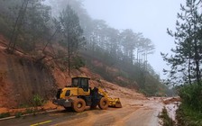 QL27C nối Đà Lạt - Nha Trang gần đèo Khánh Lê tiếp tục sạt lở nghiêm trọng