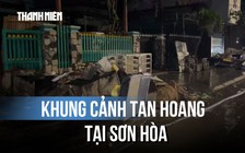 Khung cảnh tan hoang tại Sơn Hòa: Người dân cố bới móc tìm đồ trong đống đổ nát