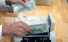 Giá USD hôm nay 24.11.2025: Giữ đà tăng cao