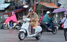 Hà Nội rét 'đặc biệt', nhiệt độ ban ngày gấp đôi ban đêm