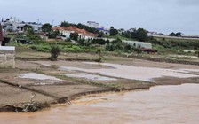 Lũ cuốn trôi 'thủ phủ' rau Lâm Đồng