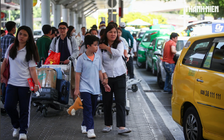 Trẻ 9 tuổi cao 1,4 m có cần dùng thiết bị an toàn trên ô tô?