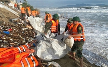 'Thử thách kép' ở miền Trung