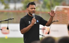 Cựu danh thủ Malaysia kêu gọi FAM hãy yêu bóng đá chân thành, chấp nhận sai lầm: Đừng kiện FIFA nữa!