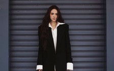 Phong cách gợi cảm của ‘nữ tổng tài’ màn ảnh nhỏ