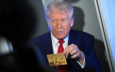Ông Trump tung phiên bản 'thẻ vàng' 1 triệu USD cho người muốn mua đường vào Mỹ