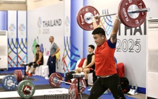 Cử tạ Việt Nam ‘bung lụa’ hôm nay: Săn vàng trong thế khó, chỉ tiêu cực bất ngờ