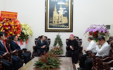 Trưởng ban Tuyên giáo và Dân vận Trung ương chúc mừng Giáng sinh tại TP.HCM