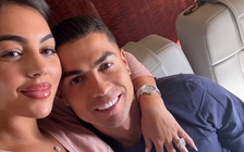 Chuyện tình 'vượt xa khía cạnh thể xác' của Ronaldo và người mẫu bốc lửa