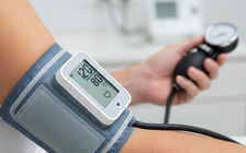 Đo huyết áp sai cách: Thủ phạm gây chẩn đoán nhầm tăng huyết áp