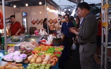 Món ngon ba miền hội tụ: Phiên chợ nông sản vùng miền - Bình Đông hút khách