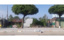 Cà Mau: Ba hộ dân 'tố' việc chi trả bồi thường khi đất đang tranh chấp