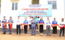 'Chiến dịch Quang Trung': Bàn giao căn nhà đầu tiên do Vùng 4 Hải quân xây dựng