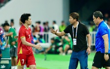 Được HLV Kim Sang-sik và ông Polking tin yêu cỡ này,  Đình Bắc không tỏa sáng sao được