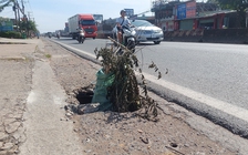 Hố nguy hiểm ven lộ