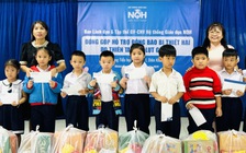 Hệ thống Giáo dục NQH mang yêu thương về với học sinh vùng lũ