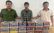 Bắt giữ 2 vụ mua bán pháo nổ trái phép tại xã Xuân Thới Sơn, TP.HCM