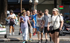 Tết Dương lịch đang 'nóng' dần