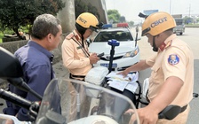 Nghỉ Tết Dương lịch 4 ngày, CSGT TP.HCM ra quân siết chặt giao thông toàn thành phố