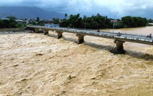 Khánh Hòa: Lo ngập lụt, học sinh tiếp tục nghỉ học