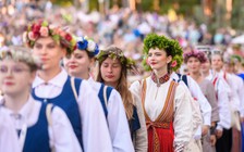 Thiếu nam giới nghiêm trọng, Latvia cho phụ nữ ‘thuê chồng theo giờ’