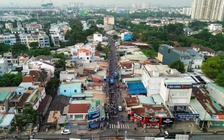 Kẹt mặt bằng, nhiều dự án mở rộng đường ở TP.HCM bị 'thắt cổ chai'