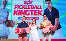 Diễn viên Huy Khánh, tay vợt Hoàng Thành Trung hào hứng trải nghiệm vợt pickleball Kingtek