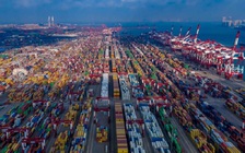 Trung Quốc phản ứng mạnh với lệnh đánh thuế của ông Trump