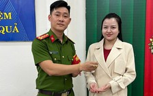 Đang buồn vì mất dây chuyền vàng, cô gái trẻ nhận tin bất ngờ