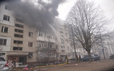 Chiến sự Ukraine ngày 1.127: Kyiv-Moscow tố nhau vi phạm thỏa thuận, Ukraine tung UAV mới