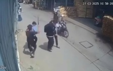 Đồng Nai: Nam sinh 17 tuổi bị đánh hội đồng bất tỉnh giữa đường