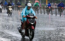 Mưa trái mùa ở Nam bộ kéo dài đến khi nào?