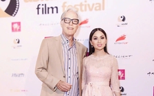 Hà Phương chia sẻ kỷ niệm cùng 'Cha Ralph' phim 'Tiếng chim hót trong bụi mận gai'