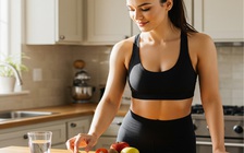 Bác sĩ 24/7: Nhịn ăn, uống nước kiềm có chữa được bệnh?