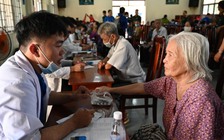 TP.HCM nghĩa tình: Bác sĩ Bệnh viện Bình dân đi khám bệnh miễn phí khắp cả nước