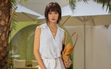 Màu trắng, kem, beige, tuyên ngôn tinh giản của mùa hè 2025