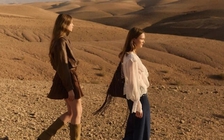 Sự nhẹ nhàng của mùa với áo cánh và váy mỏng manh