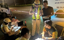 CSGT TP.HCM ghi hình bắn tốc độ lúc nửa đêm: Nhiều tài xế ngỡ ngàng