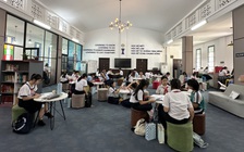 Học sinh trải nghiệm hoạt động 'Lớn lên cùng sách' để thêm yêu nơi mình đang sống