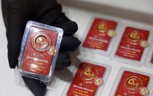 Giá vàng nhẫn tăng 3,5 triệu đồng trong buổi sáng, lên bằng vàng miếng