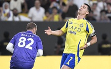 Ronaldo nói gì sau cú sốc lớn?
