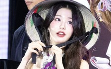 Nhan sắc rạng ngời của Jang Won Young khi đến Việt Nam