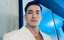 Nam người mẫu xin lỗi vì phát ngôn liên quan đến lễ 30.4