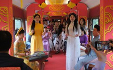 Lễ 30.4 - 1.5: Đà Nẵng thả chim bồ câu hòa bình đón đoàn tàu thống nhất