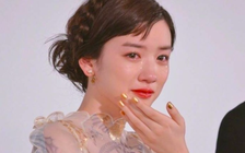 'Ngọc nữ' Nhật Bản lao đao vì cặp kè sao nam có vợ