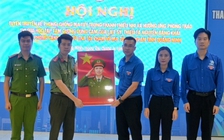 Hình ảnh thiếu tá Nguyễn Đăng Khải mãi là ngọn lửa thiêng liêng, truyền cảm hứng