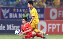 Thắng chật vật SLNA, Thể Công Viettel công phá tốp 3