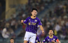 CLB Hà Nội thắng đẹp Quảng Nam, bám đuổi quyết liệt ngôi đầu: Cuộc đua vô địch quá 'nóng'