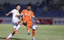 V-League: Khó lường cuộc đua ở đỉnh và đáy, HAGL sắp trụ hạng thành công